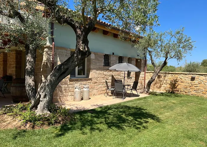 Casal Lluent ألغيرو