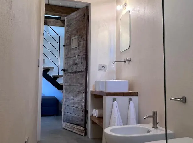 Casal Lluent Bed & Breakfast